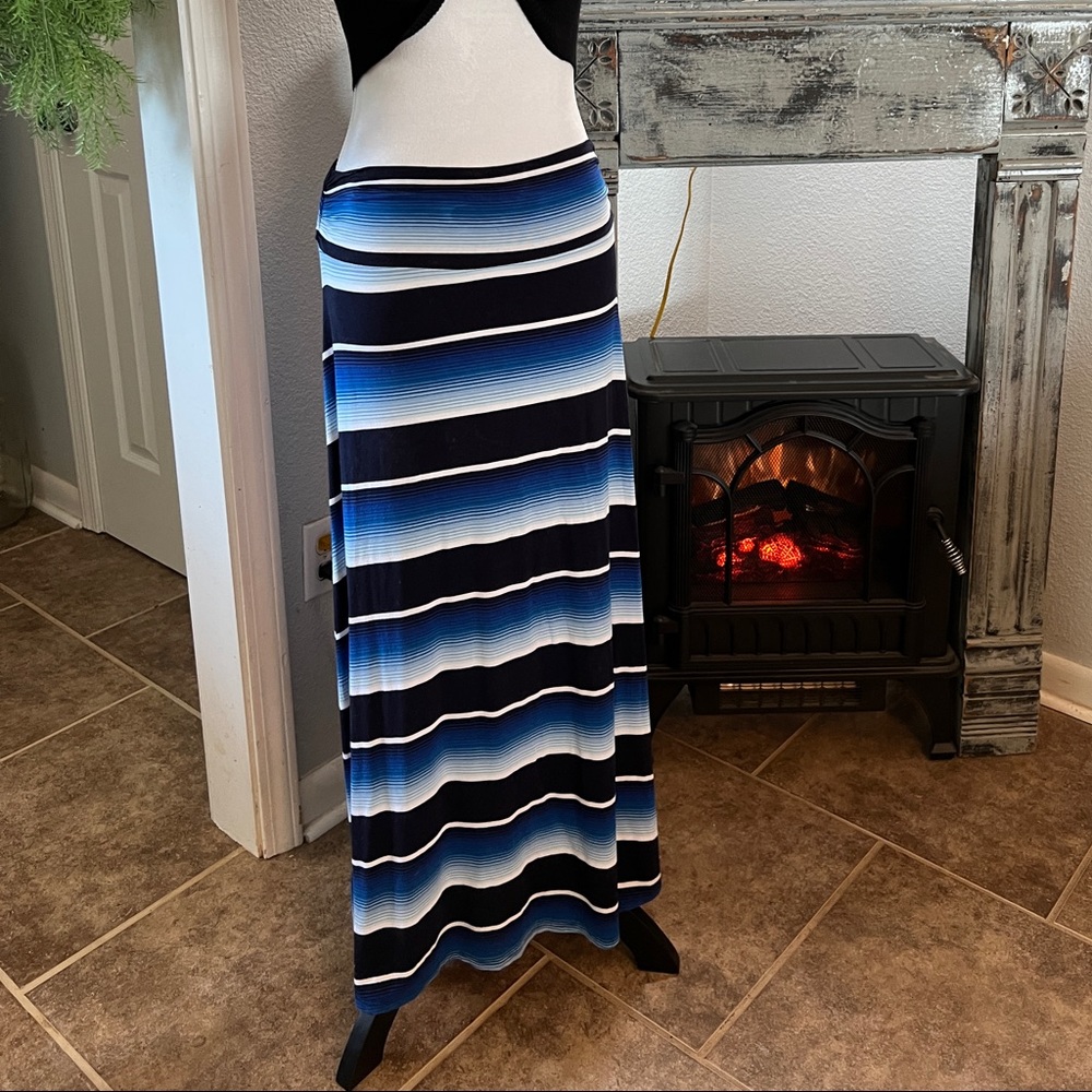 Womens Small Merona Skirt